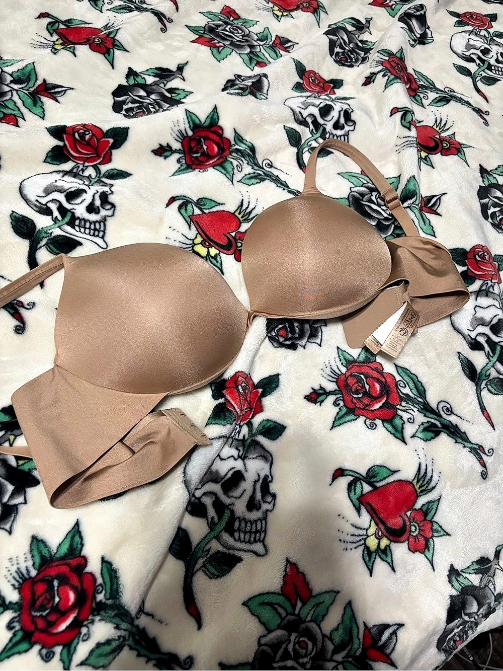 SKIMS teardrop push up bra